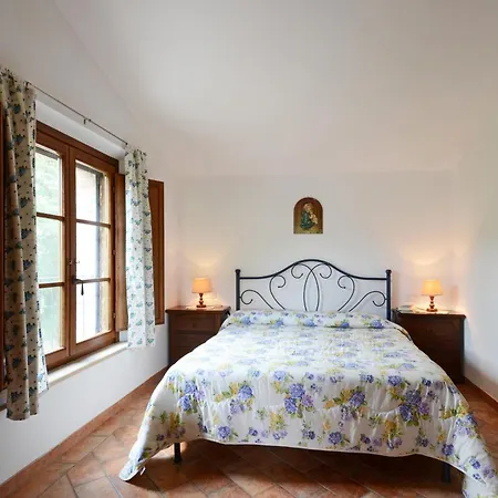 Podere Baiocco Tenuta *