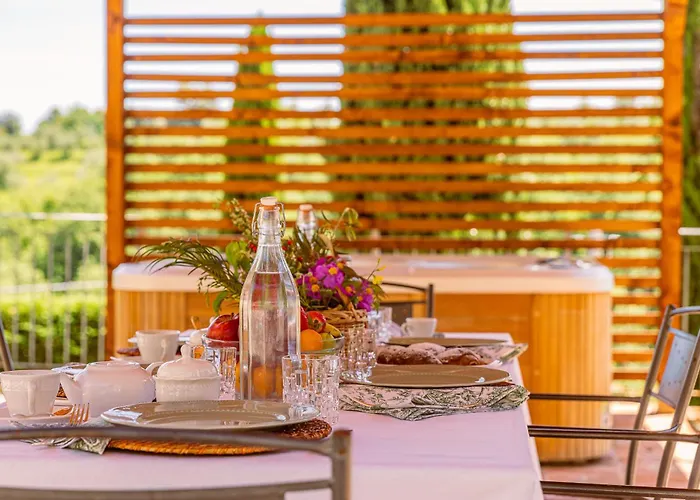 Podere Baiocco Tenuta *